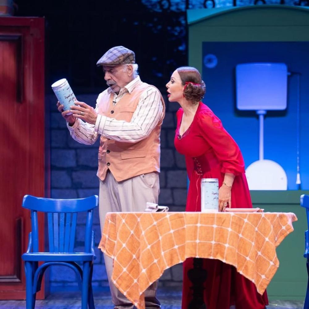 أبطال مسرحية ولادة مبكرة