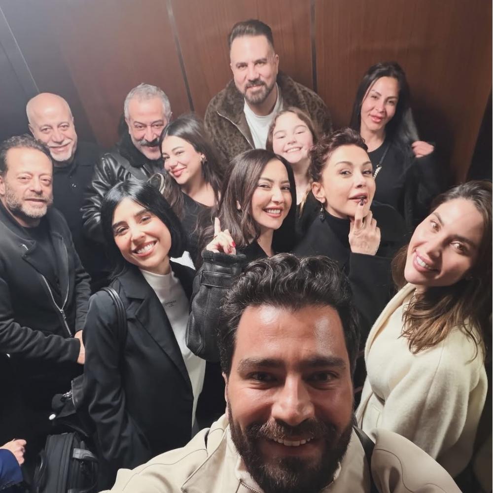 لحظات تجمع نجوم سوريا في الرياض