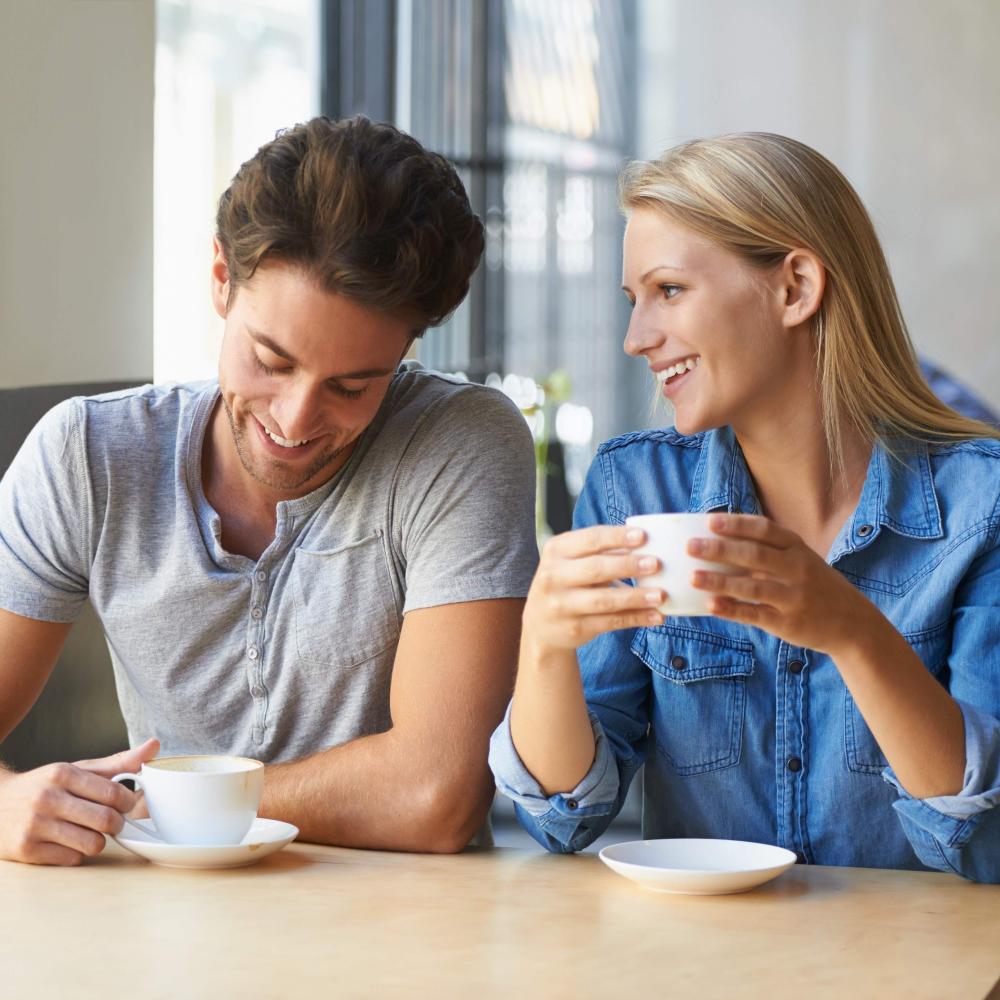 يختبر الرجل المرأة ببعض التصرفات بهدف تقيم العلاقة