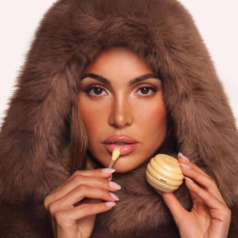  تكشف غيزو عن أحدث ابتكاراتها الجماليّة ماسك Honey Glaze Collagen Therapy Lip Mask