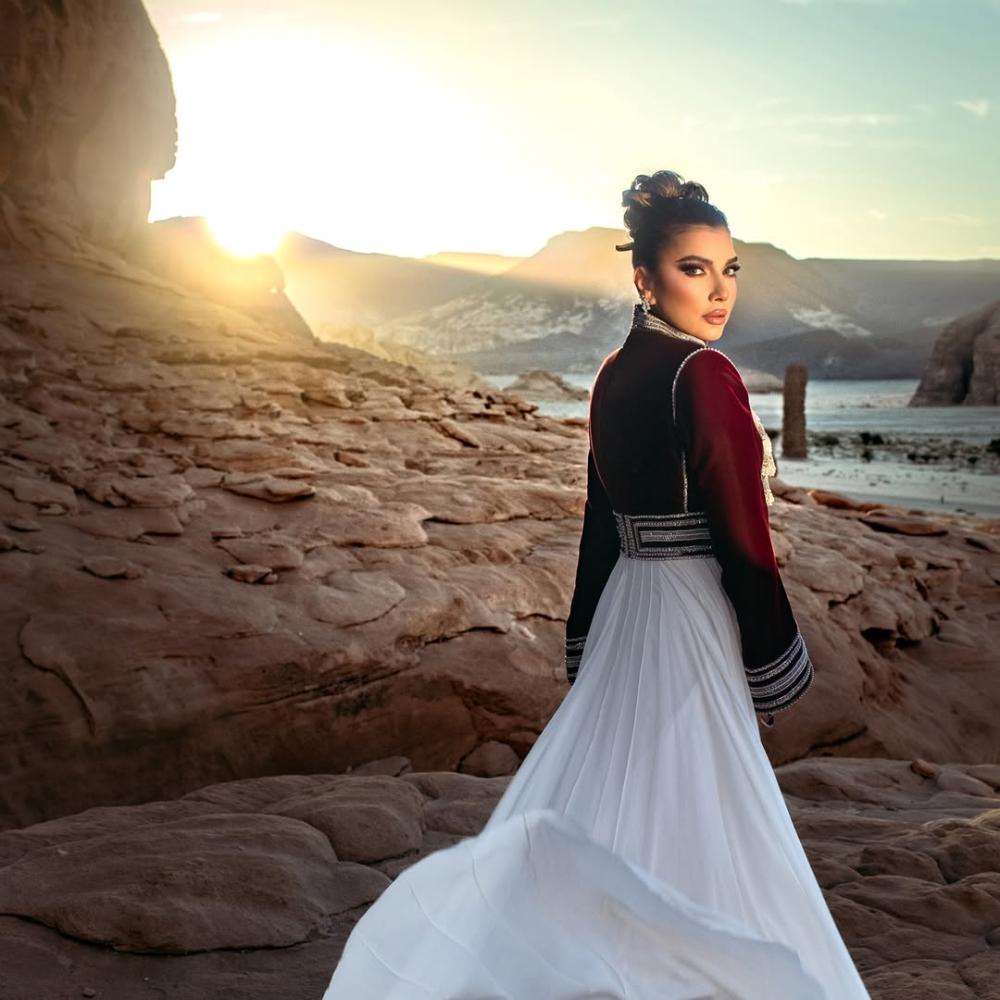 أصالة في العلا