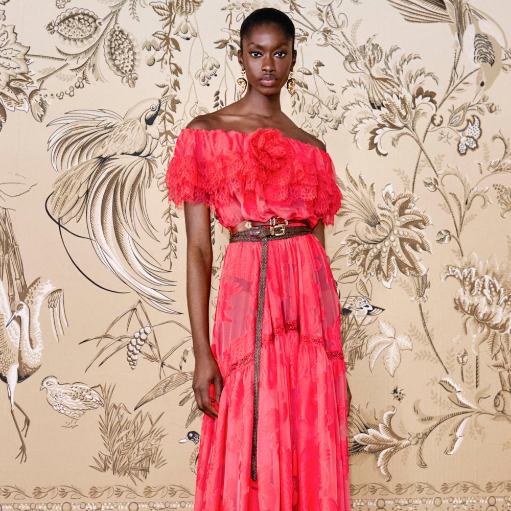 إطلالة من Etro