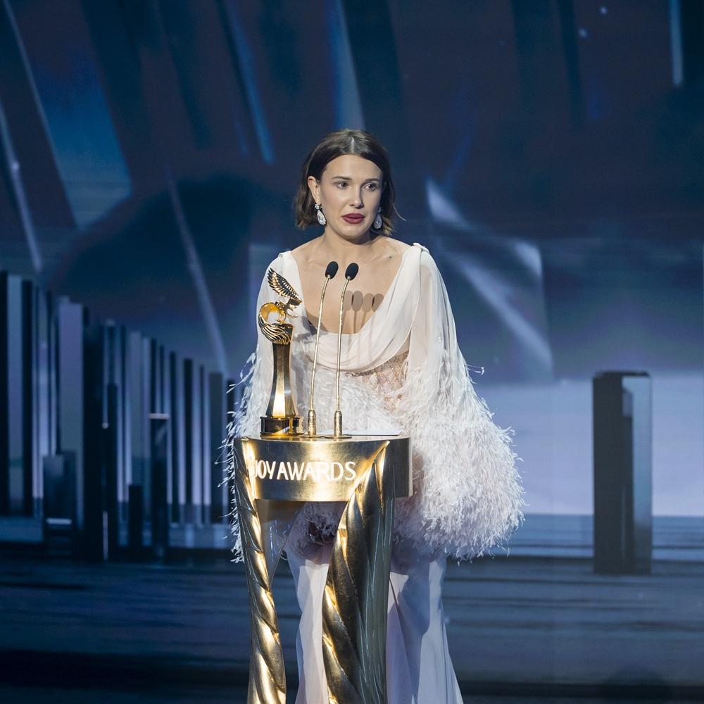 ميلي بوبي براون