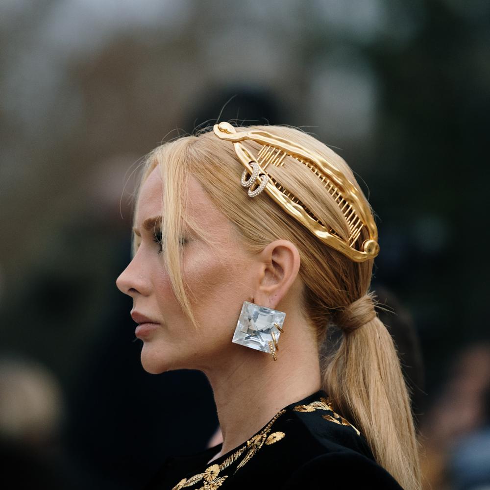 أجمل الصيحات الجمالية المنتظرة في الصيف مباشرة من شوارع الموضة في باريس