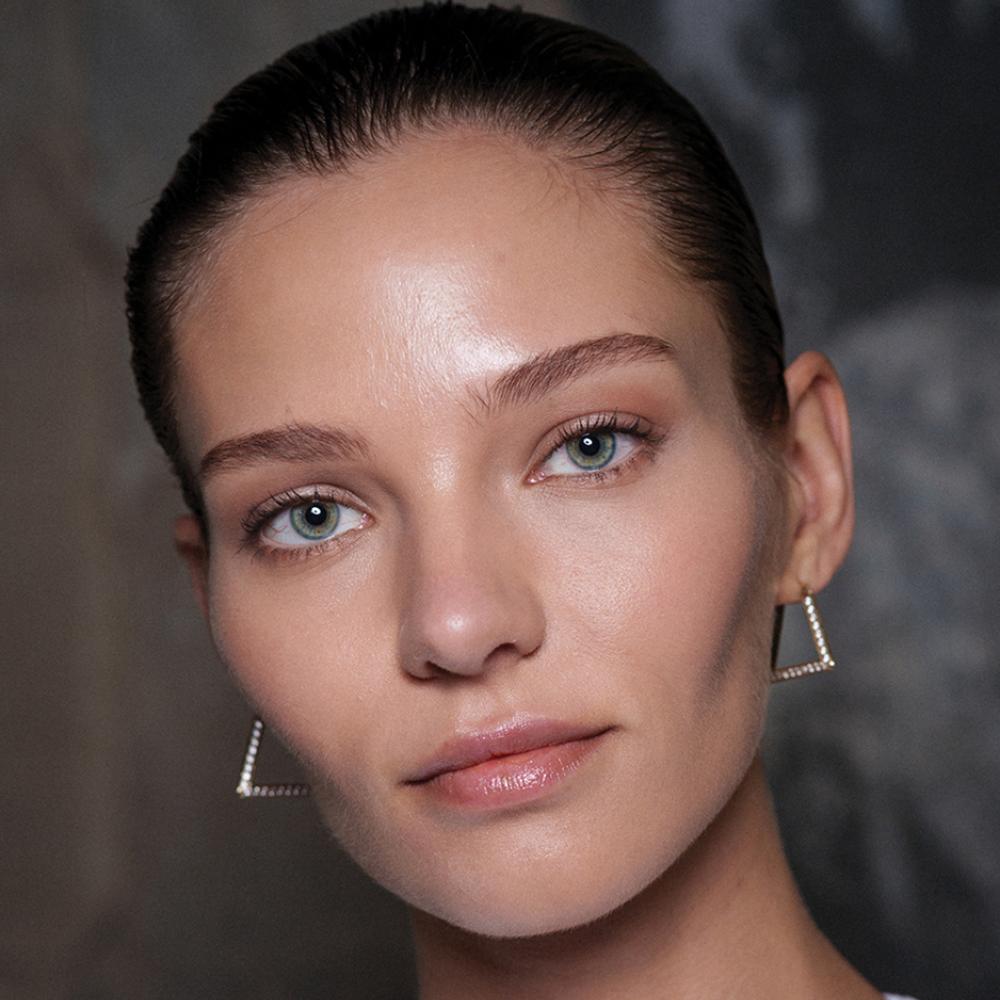 دليل الجمال والعافية 2026: روتين يومي يعيد التوازن والإشراقة