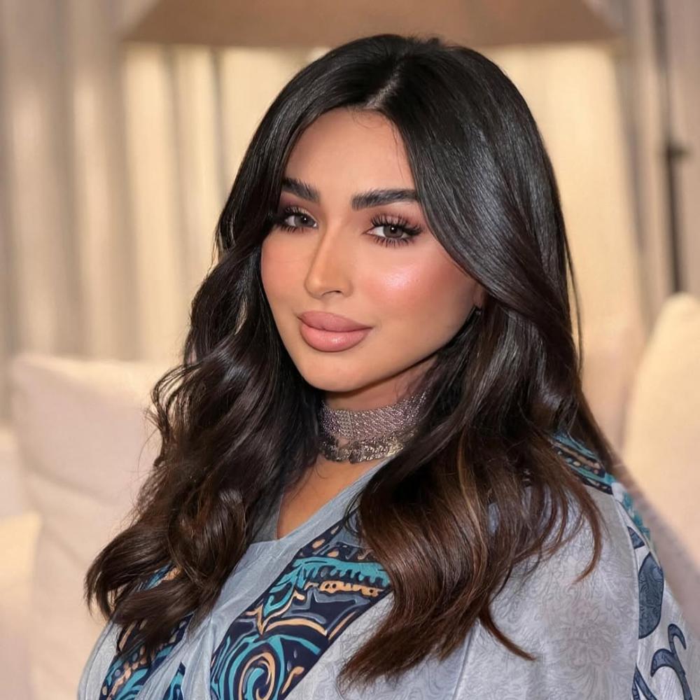 أمل الانصاري صورة من انستغرامها