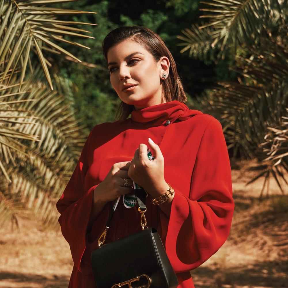 نوف المنيف مديرة احتفال نور الرياض بجلسة تصوير خاصة بـ هي من تصوير لينا مو