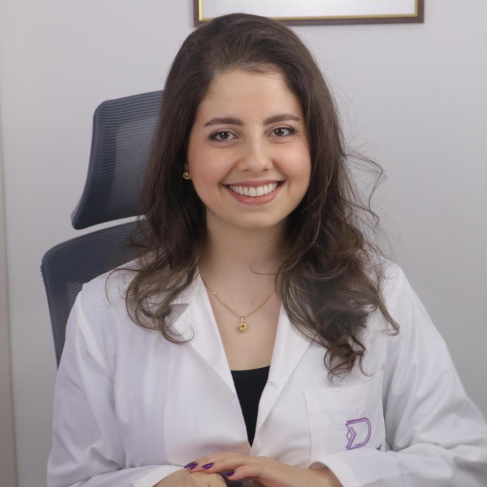دكتورة ديفينا حاصباني  - طبيبة أمراض جلدية