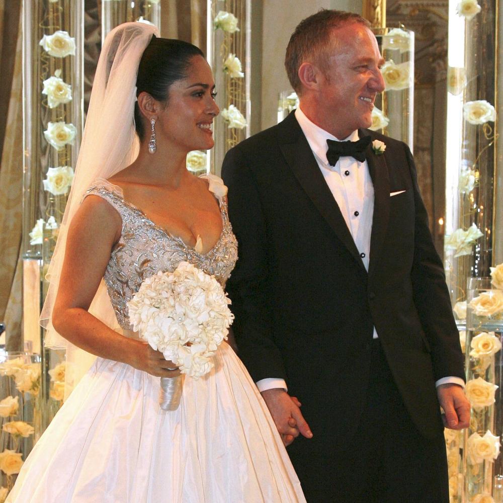 سلمى حايك اقامت حفل زفافها الأول في باريس