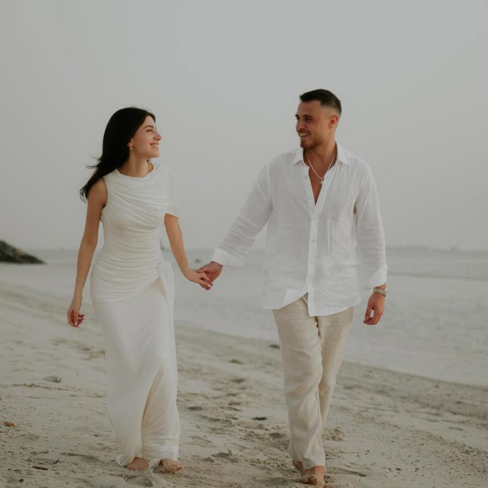 سيدرا بيوتي تلقت عرض الزواج على شاطئ دبي