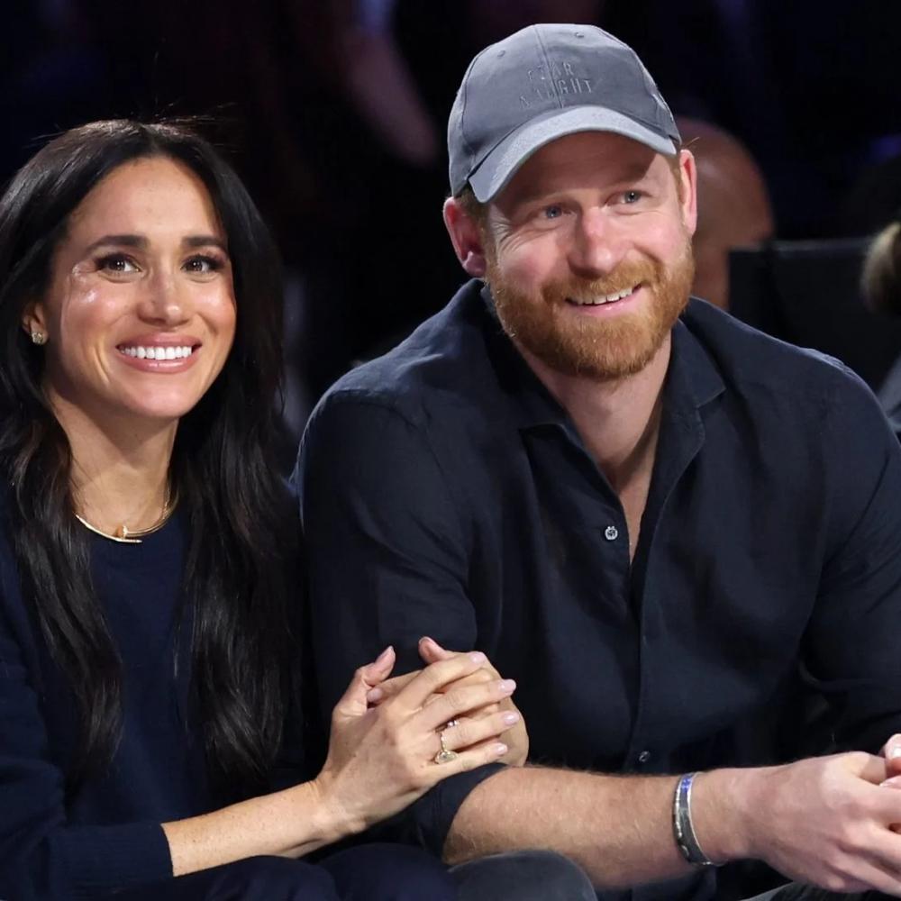 شيفرة ميغان ماركل الجديدة.. هل تخفي مجوهراتها أسراراً تتجاوز حدود القصر؟