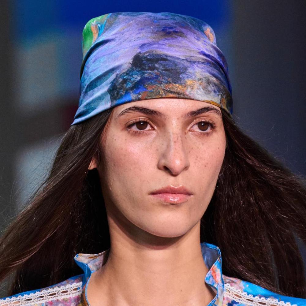  الدكتور طلال عبد الرحيم يقدم لـهي دليلًا فعّالًا لاستخدام الريتينول خطوة بخطوة في رمضان