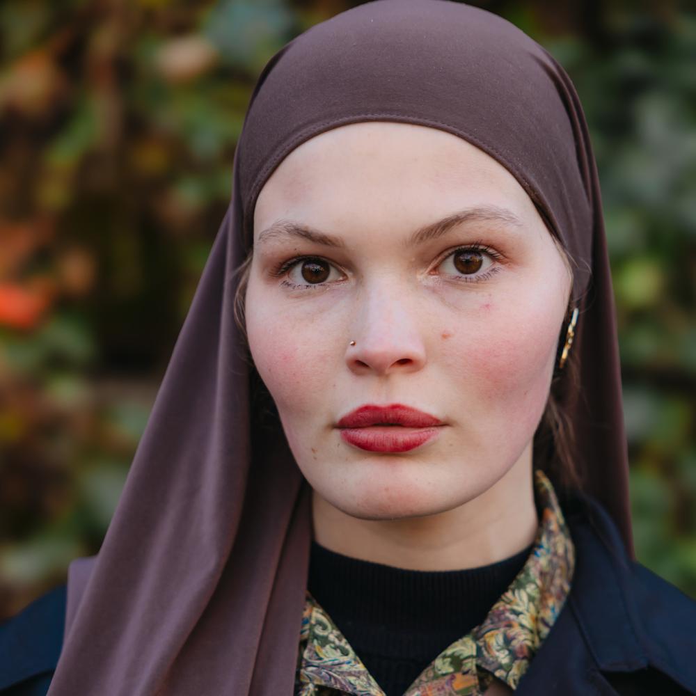  عارضة ازياء في ستريت ستايل باريس