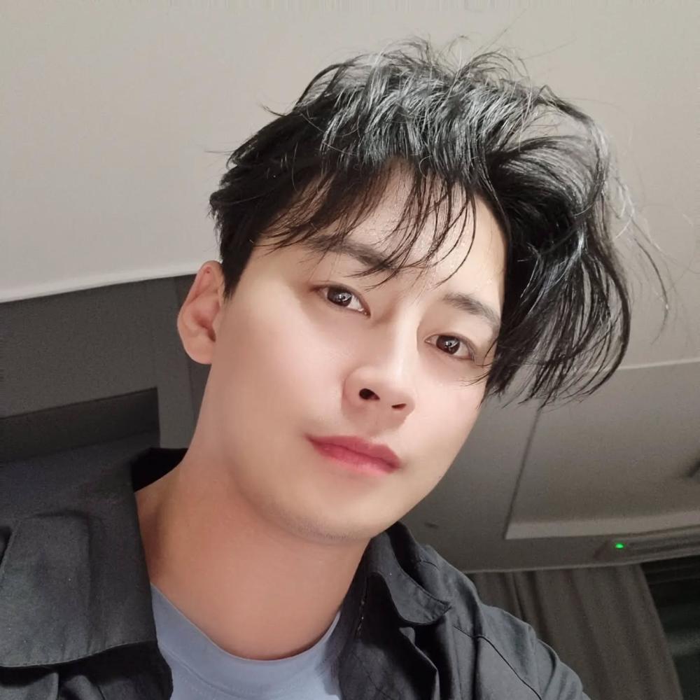 جونغ إيون وو 