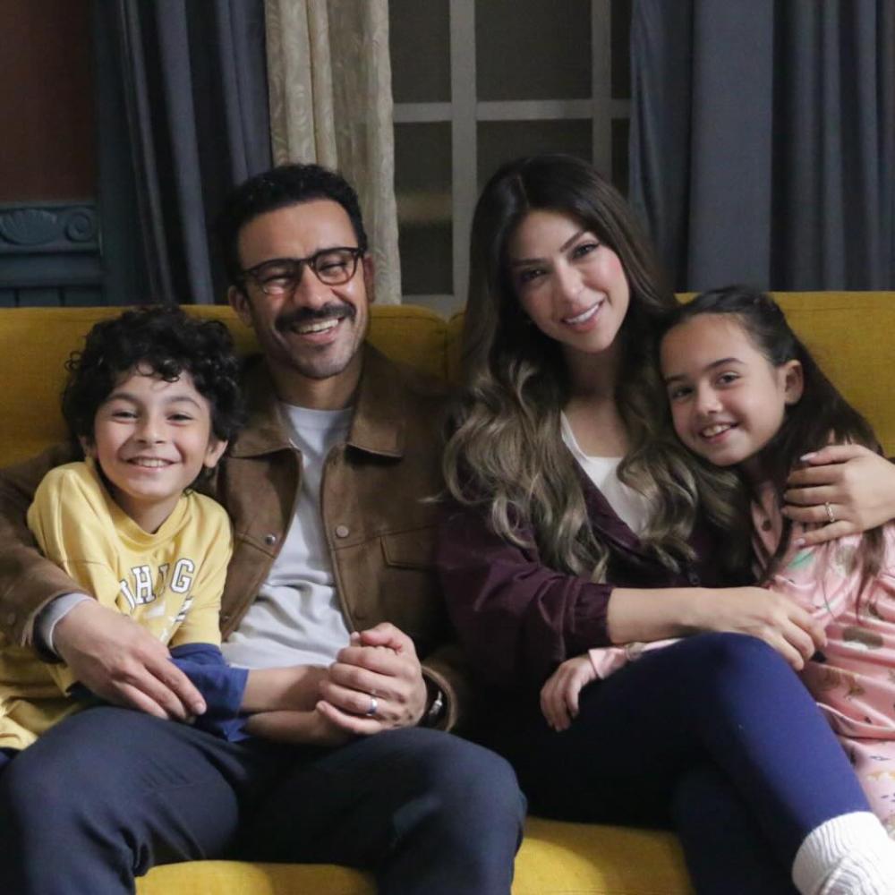 بابا وماما جيران 