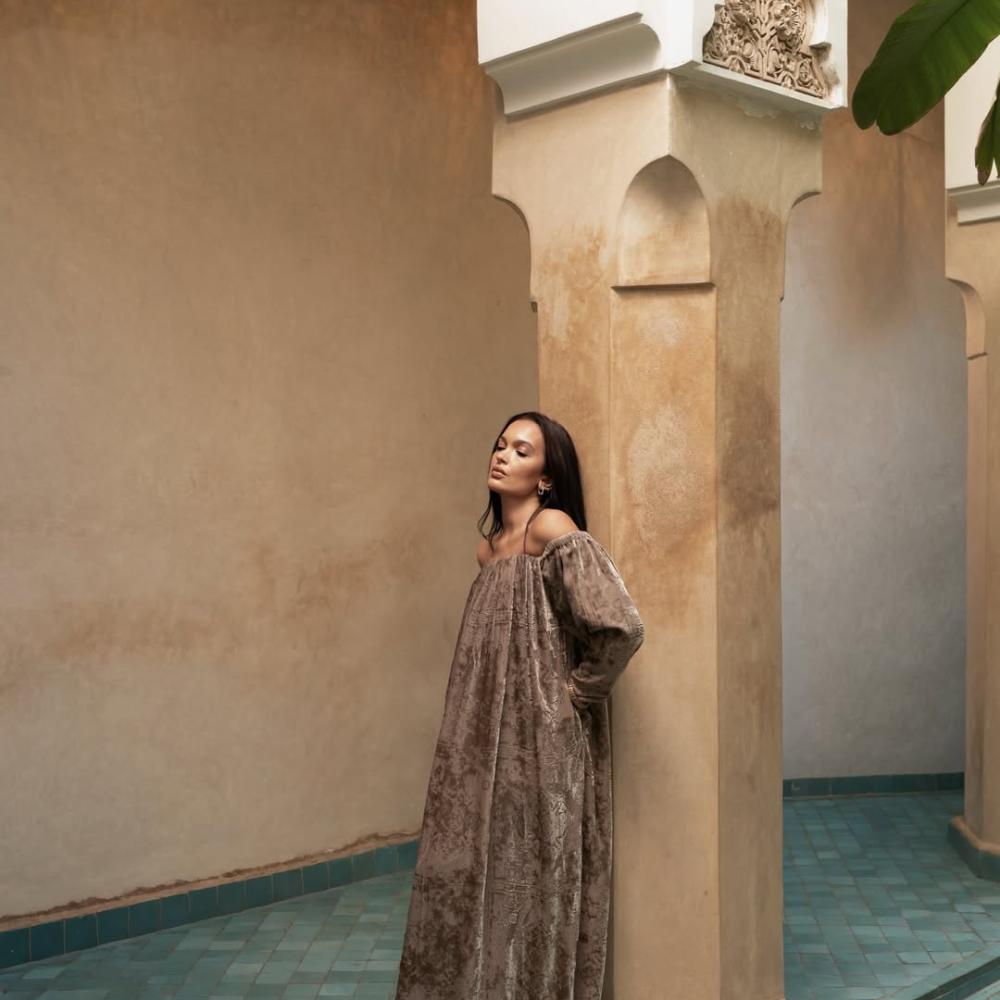 إطلالة من A B A D I A أبــــاديــــا