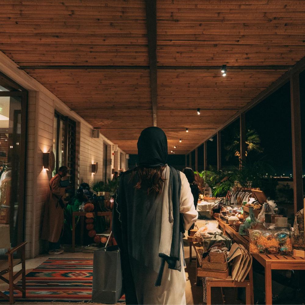 المصممة داليا اليعيش تؤكد أن الحِرفة أصل Sea to Sand