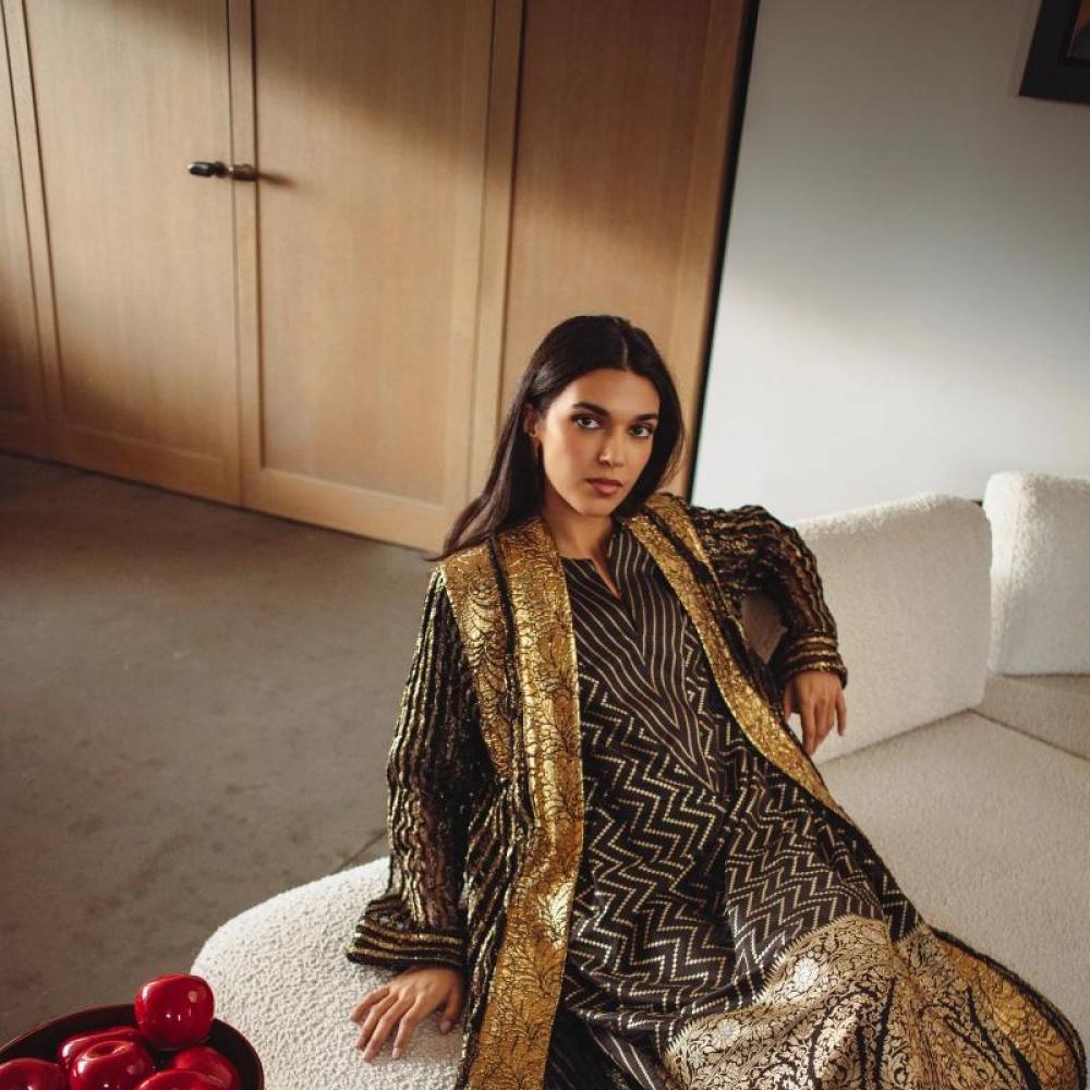 تصاميم رمضان 2026 المزينة بالتطريزات الشرقية من Orient 499