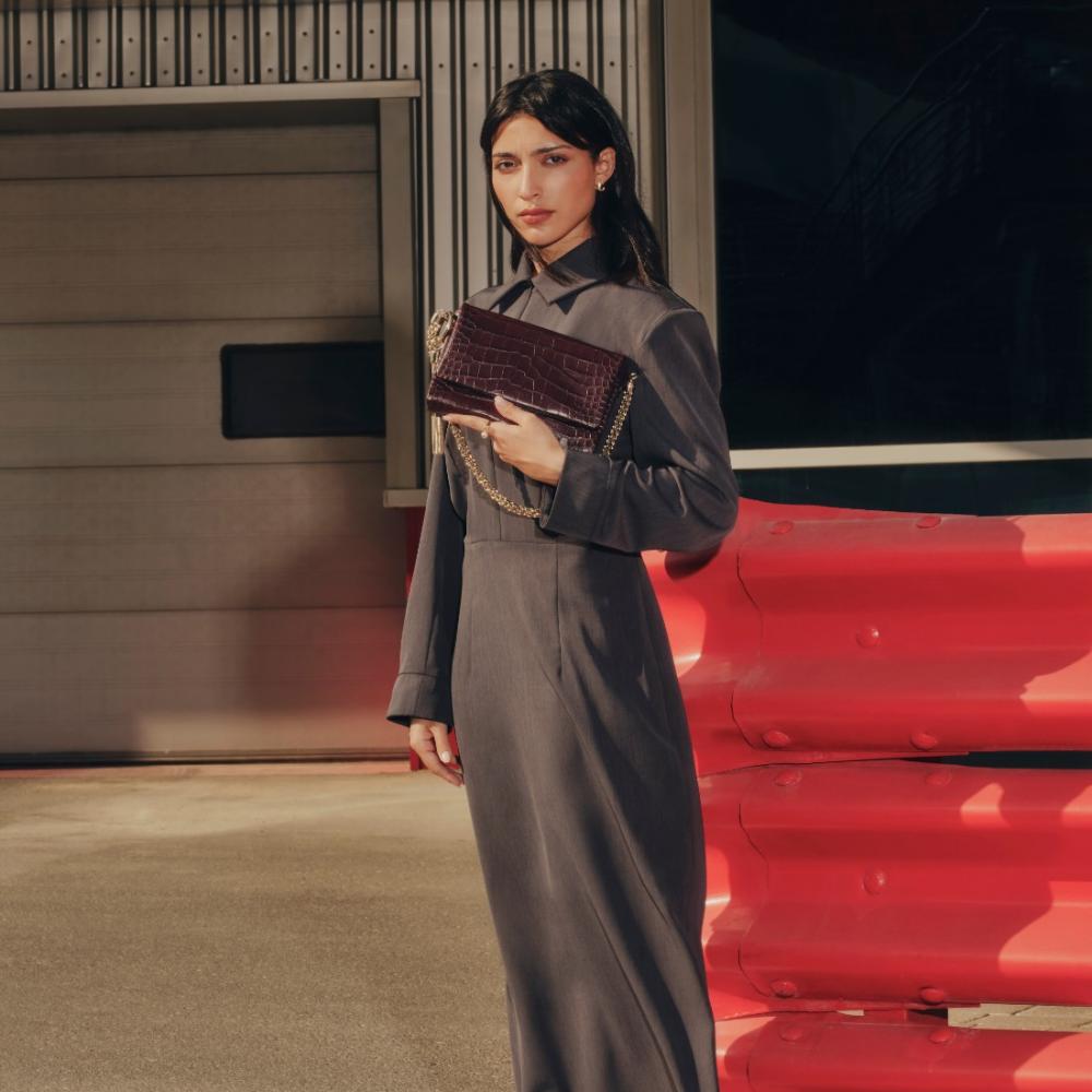 آمنة القبيسي نجمة حملة ‏Jimmy Choo‏ لرمضان 2026 ‏