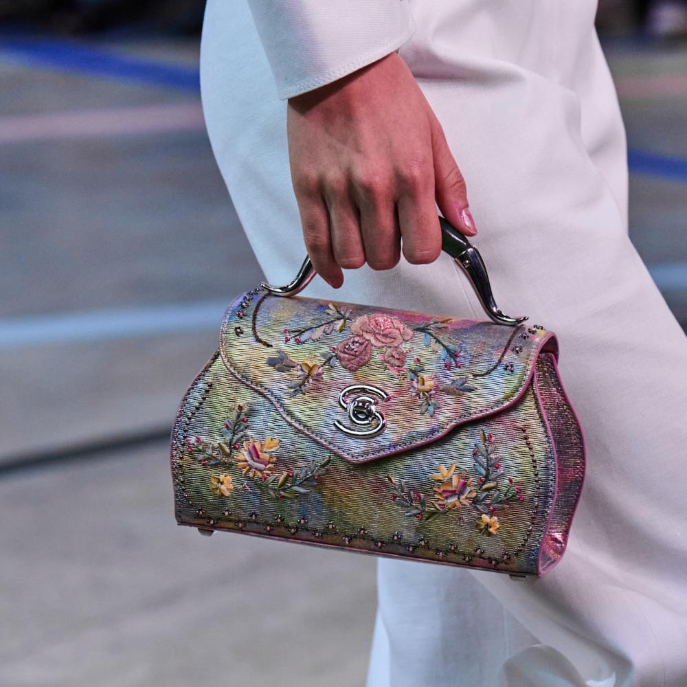 حقيبة من تصميم Shiatzy Chen