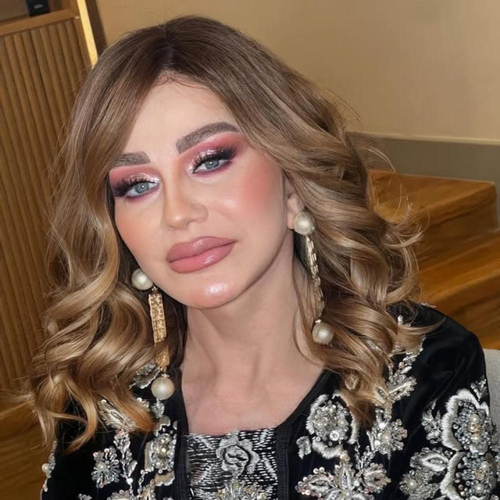 ميادة الحناوي تخطف الأنظار بإطلالة متجددة