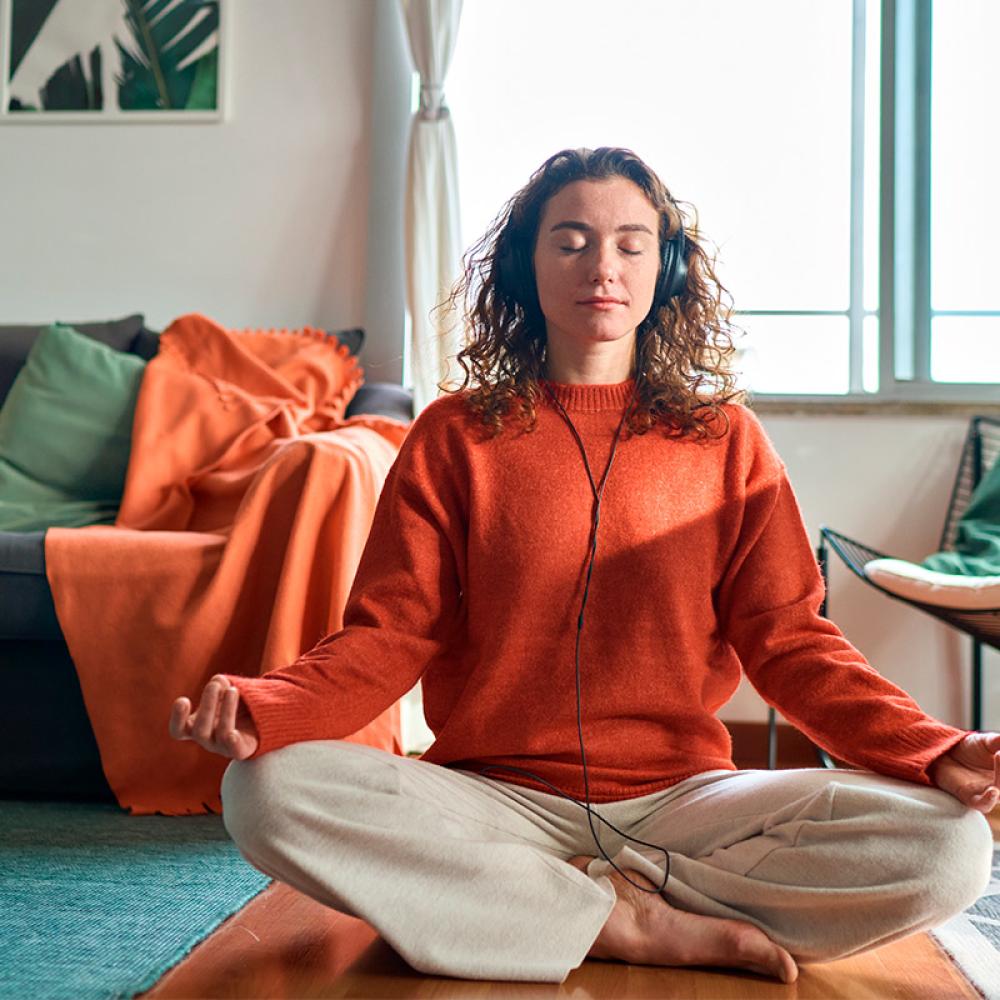 قوة الحضور: كيف تعيشين اللحظة الراهنة بعيداً عن قلق المستقبل؟