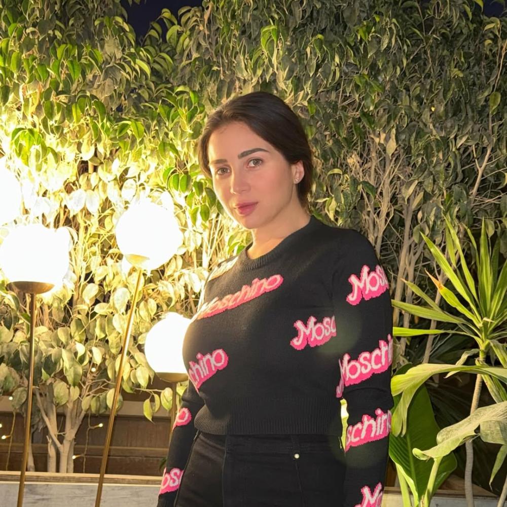 أول ظهور لـ مي عز الدين بعد أزمتها الصحية