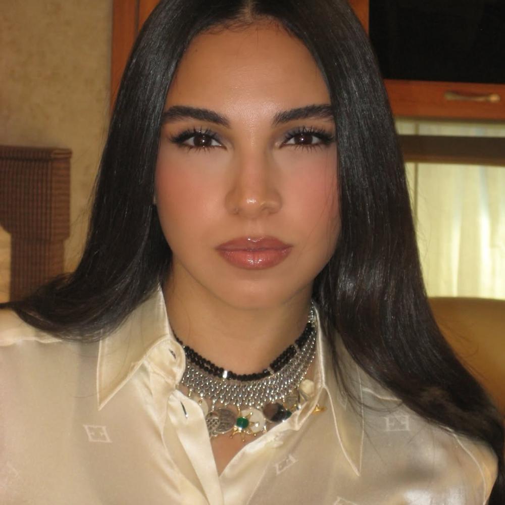 سلمى ابو ضيف صورة من انستغرام المصورة يمنى مختار