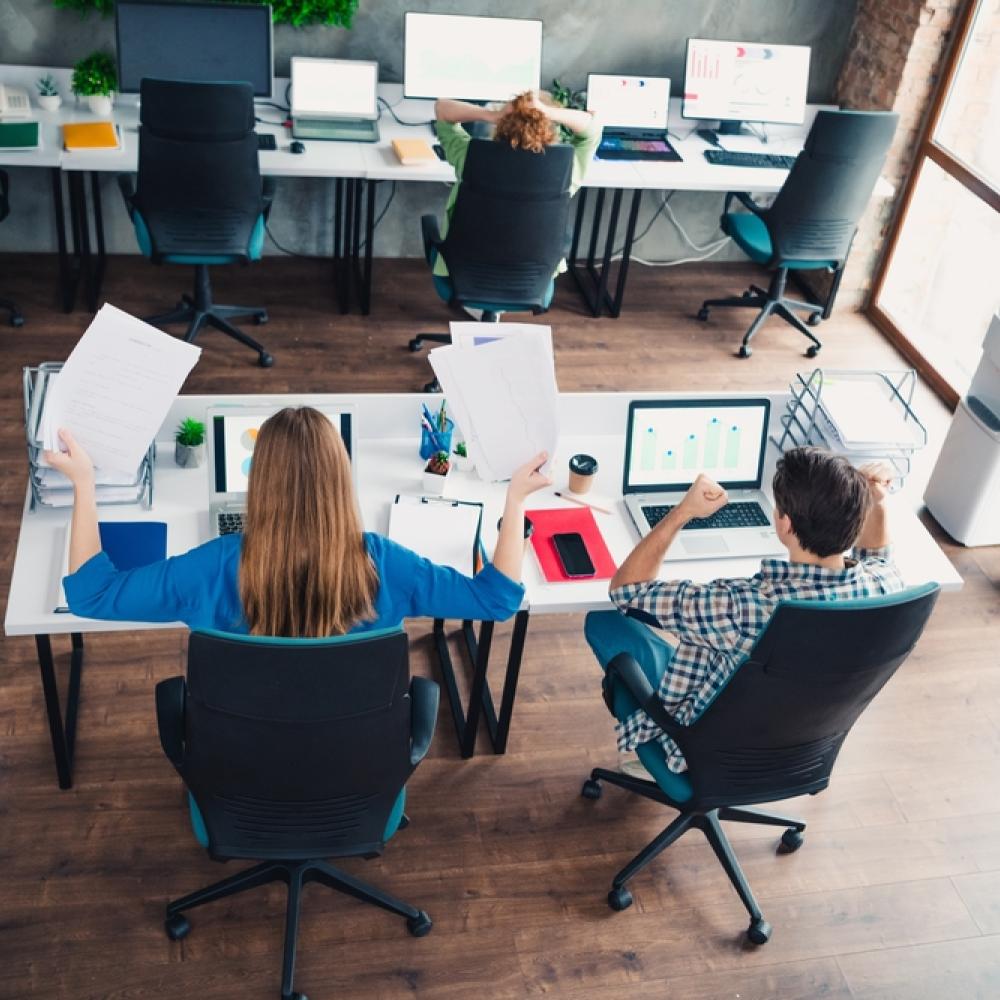 أفكار لاستغلال الإضاءة في تحسين الحالة المزاجية وخلق بيئة عمل ملهمة