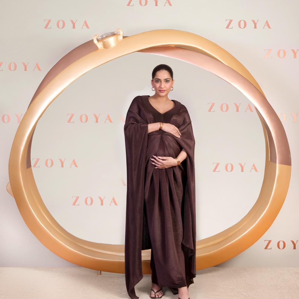 سونام كابور 