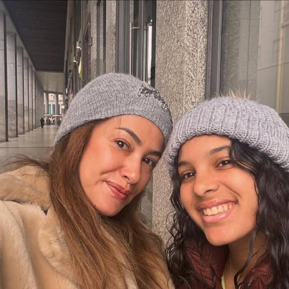 هند صبري وابنتها