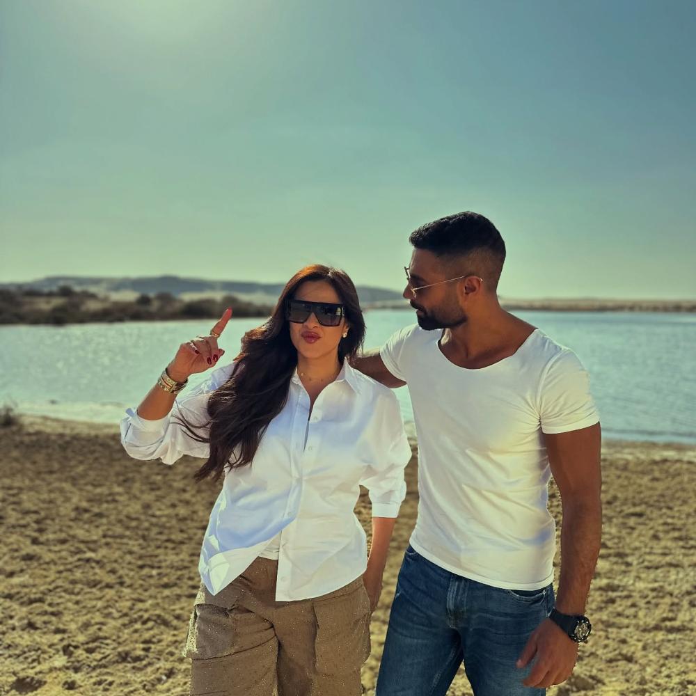 كريم فهمي وياسمين عبد العزيز