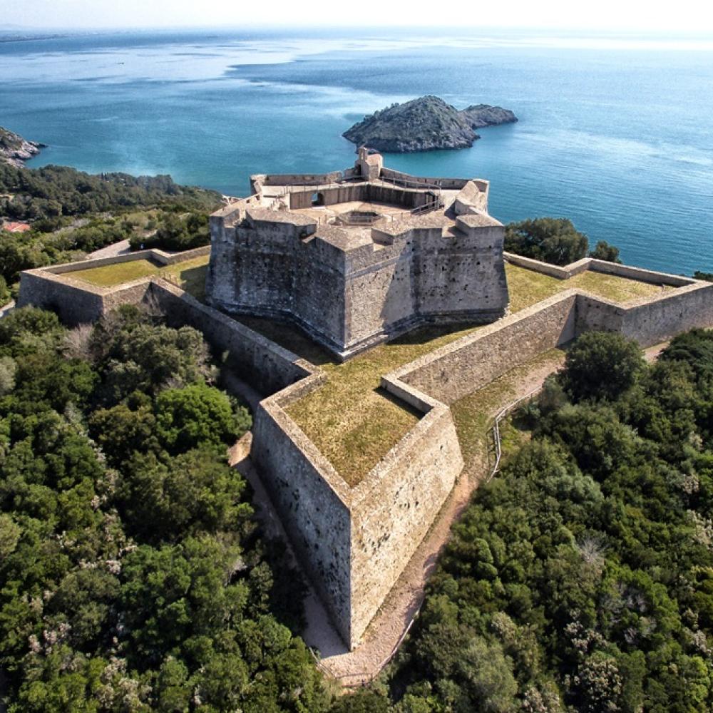 Monte Argentario مونتي أرجنتاريو 