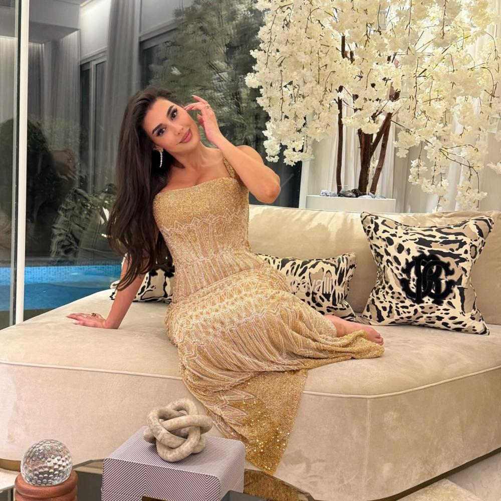 الأحجار الكريمة في إطلالات ياسمين صبري بين الفخامة والبساطة