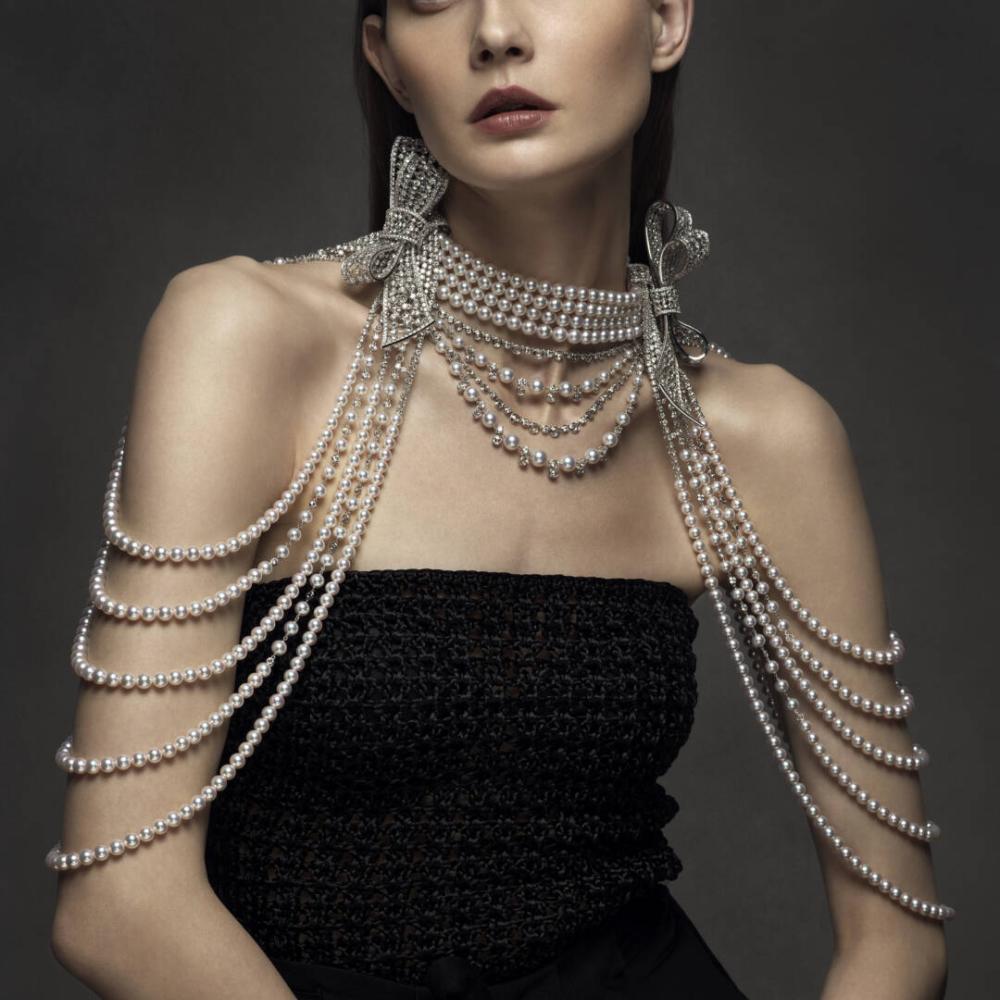 الأحجار الكريمة لمواليد شهر يونيو دليلك الكامل لمعانيها 