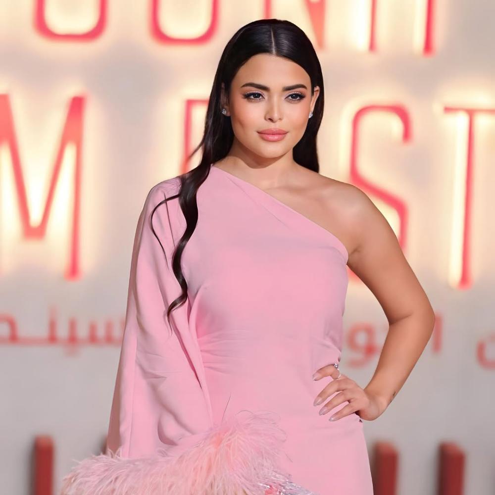 تفضل أسماء جلال الديتوكس للحفاظ على صحتها