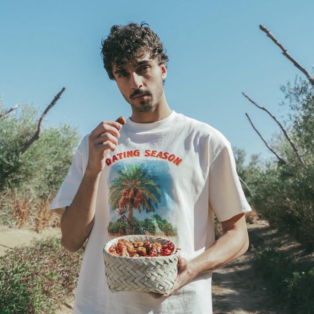 تيشيرت من علامة نوت بورنيج