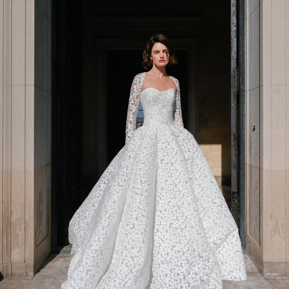 فستان زفاف ساريه نوري لربيع 2027