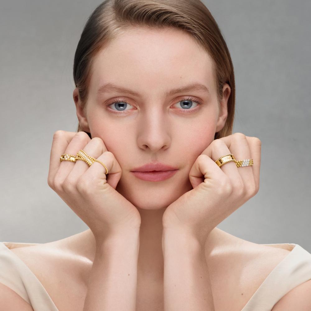 مجموعة بيرليه إرث دار Van Cleef & Arpels