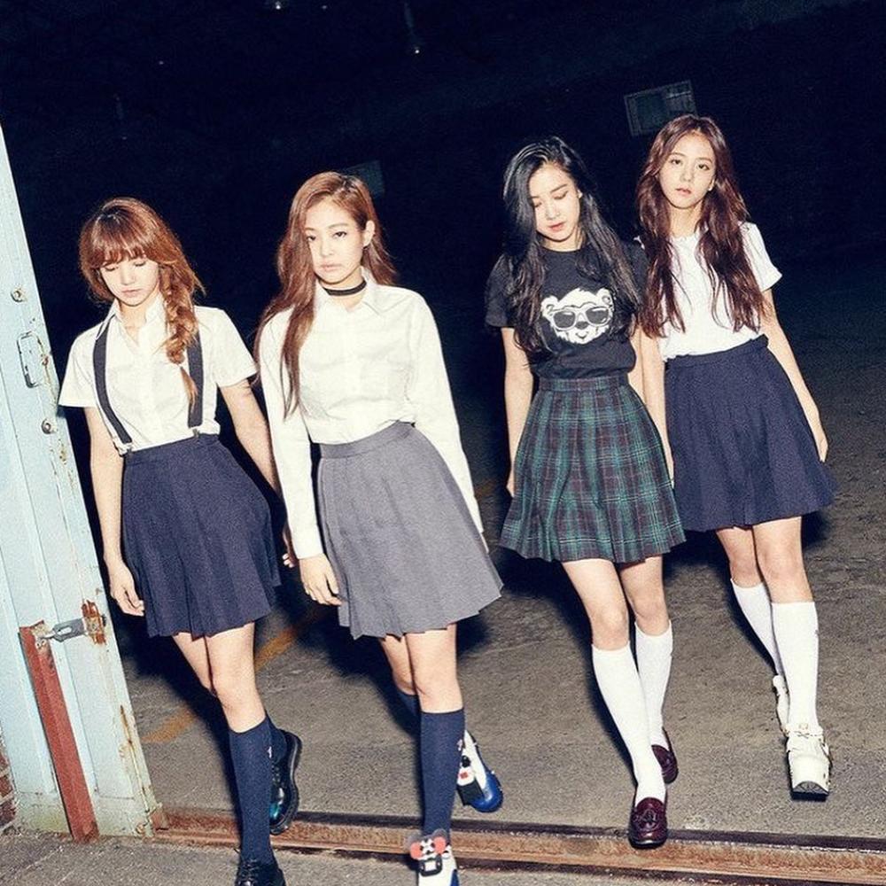 هل تفككت فرقة Blackpink