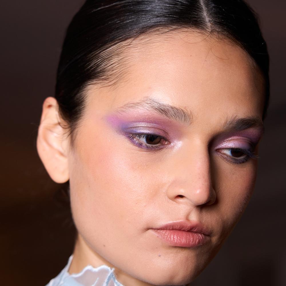 رسمات المكياج البنفسجي الكريمي من دار Nardos