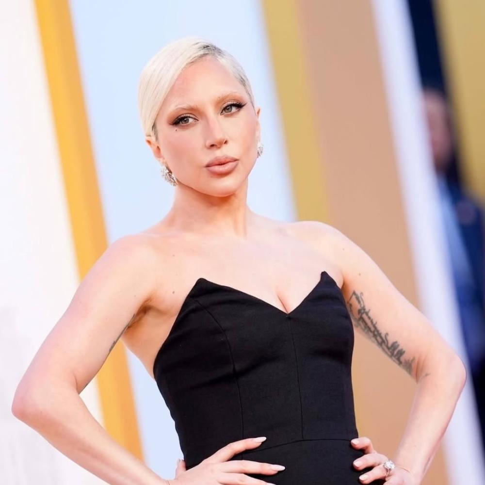 ليدي غاغا تحاكي جيل الشباب بصيحات متميّزة