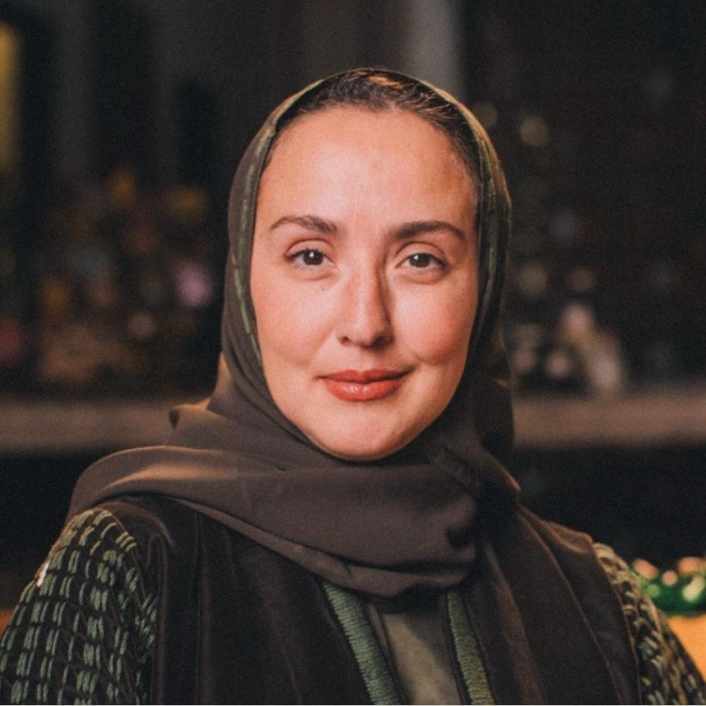 خاص لـ"هي": ليست مجرد حنين.. كيف تحول ميساء شلدان سعف النخيل والمعادن إلى ذاكرة حية؟