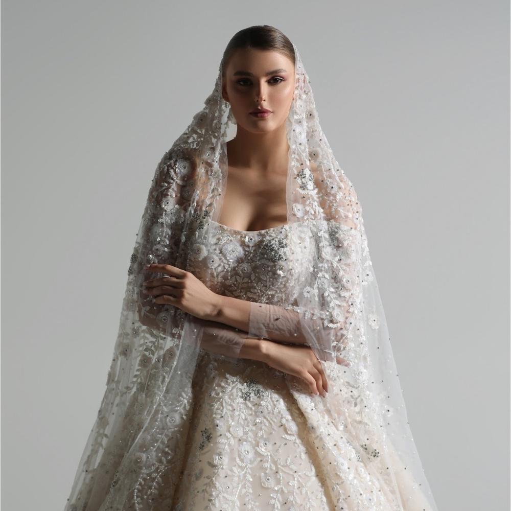 7 مصممات سعوديات لفساتين زفاف توقظ الحنين إلى الماضي