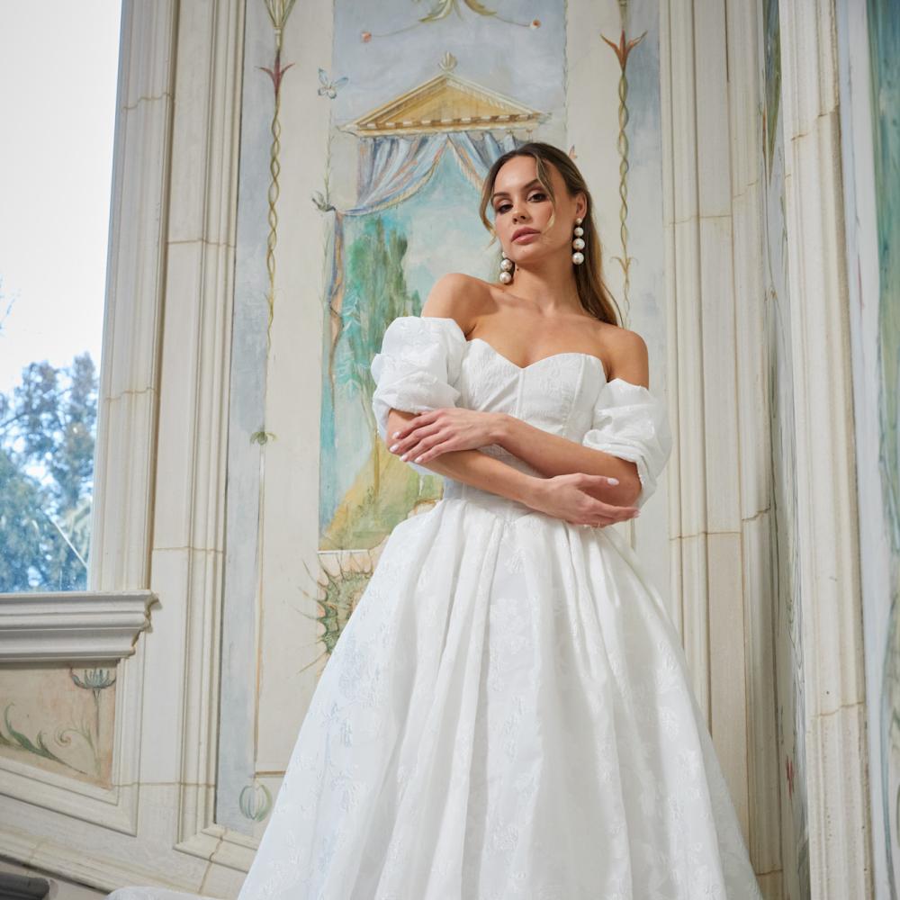 الأكمام الدراماتيكية في عروض Verdin