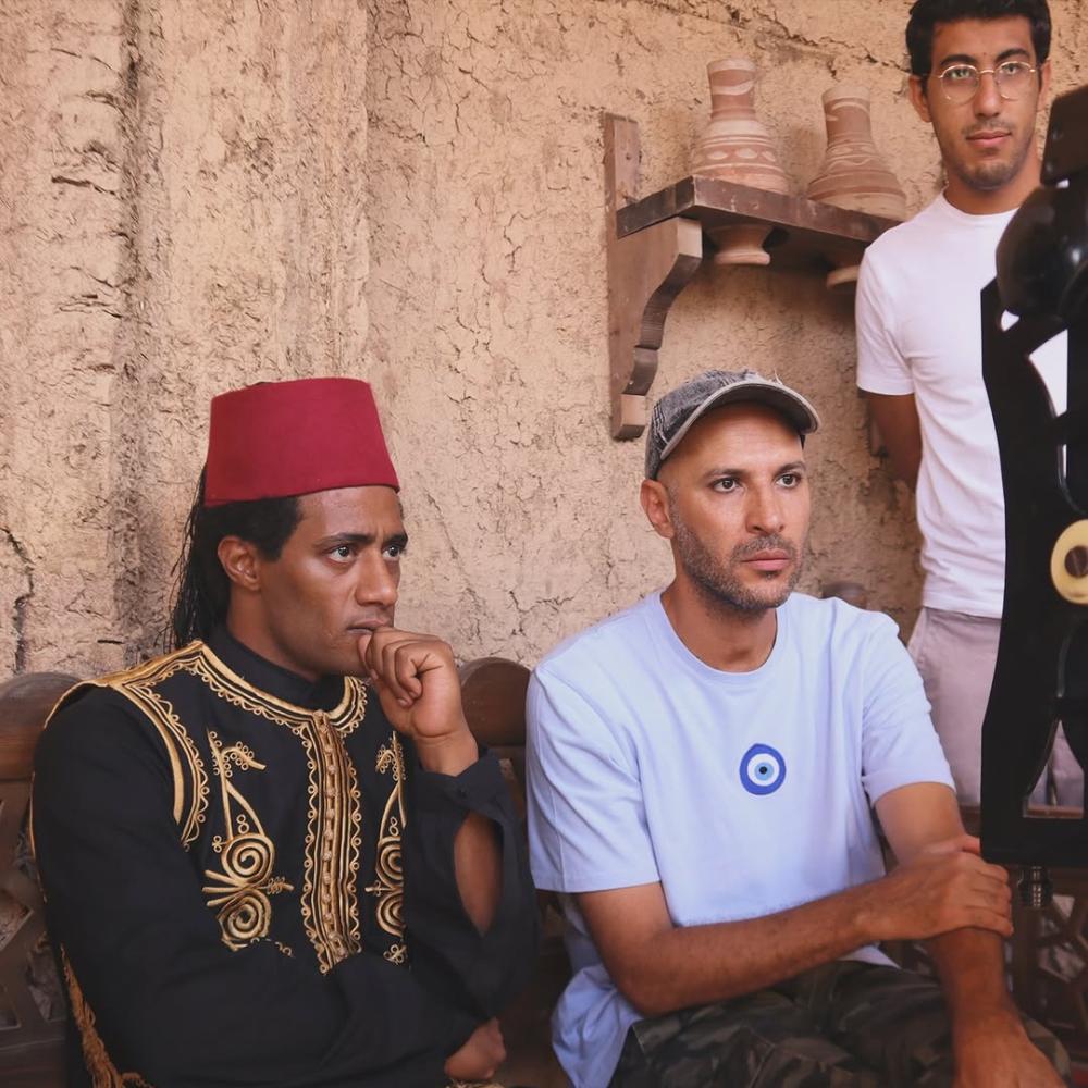 محمد دياب مخرج "أسد" في كواليس الفيلم مع محمد رمضان