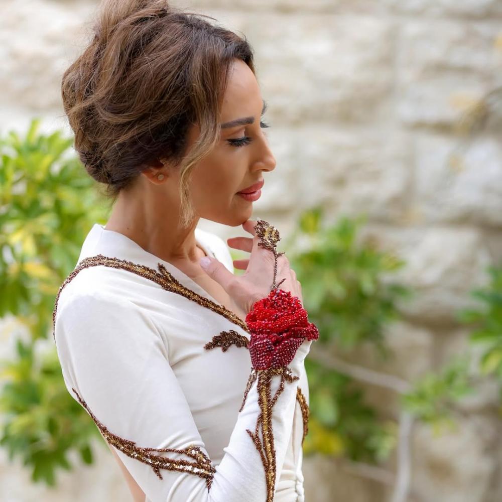 النجمة ورد الخال صورة من انستغرامها