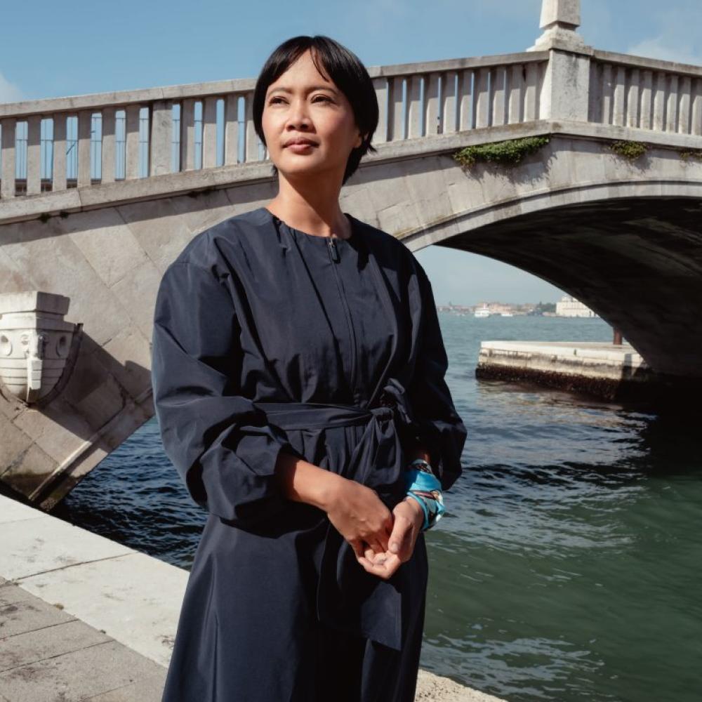 Dian Suci  تفوز بالدورة العاشرة من جائزة Max Mara Art Prize for Women