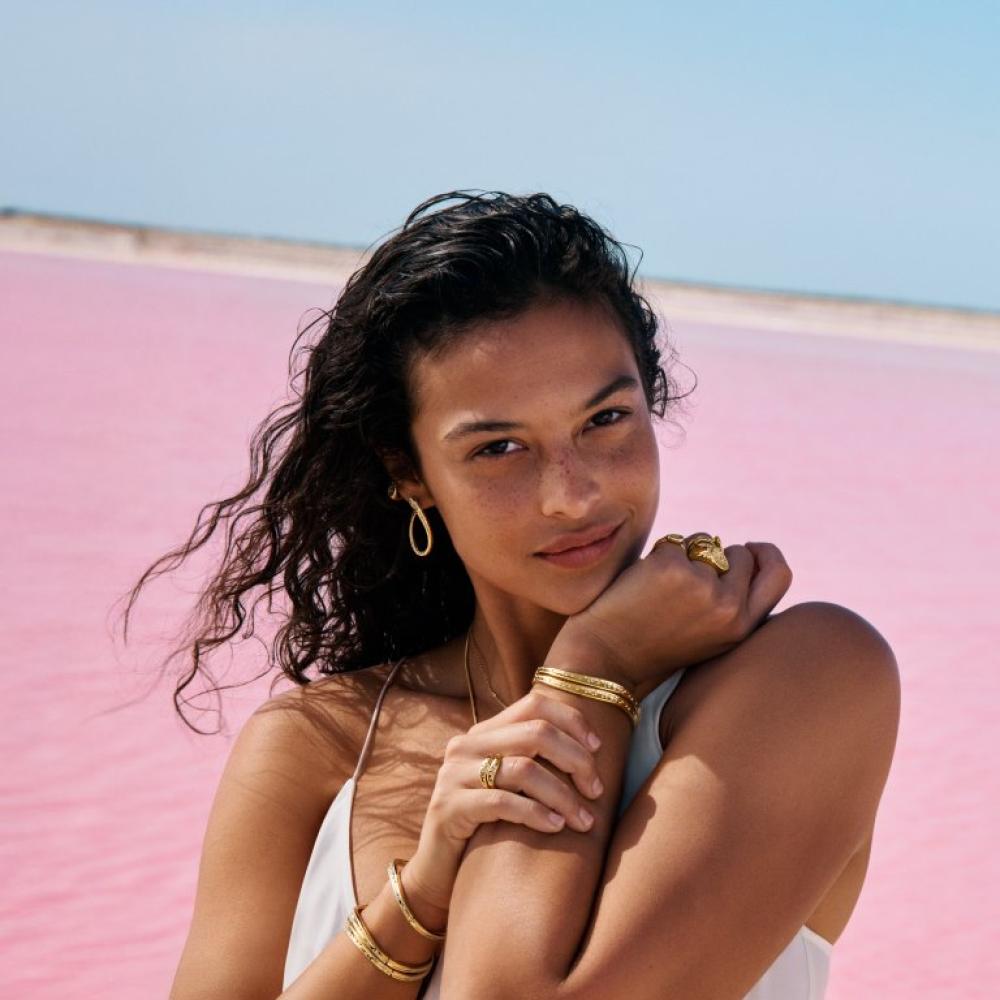 PANDORA تطلق تشكيلة ESSENCE OF SUMMER بإلهامٍ من الأجواء الصيفية ورحلات السفر