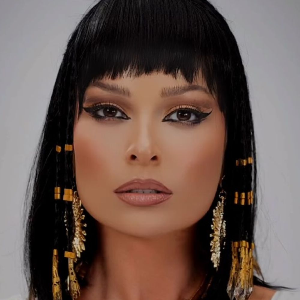 النجمة باميلا الكيك صورة من انستغرامها